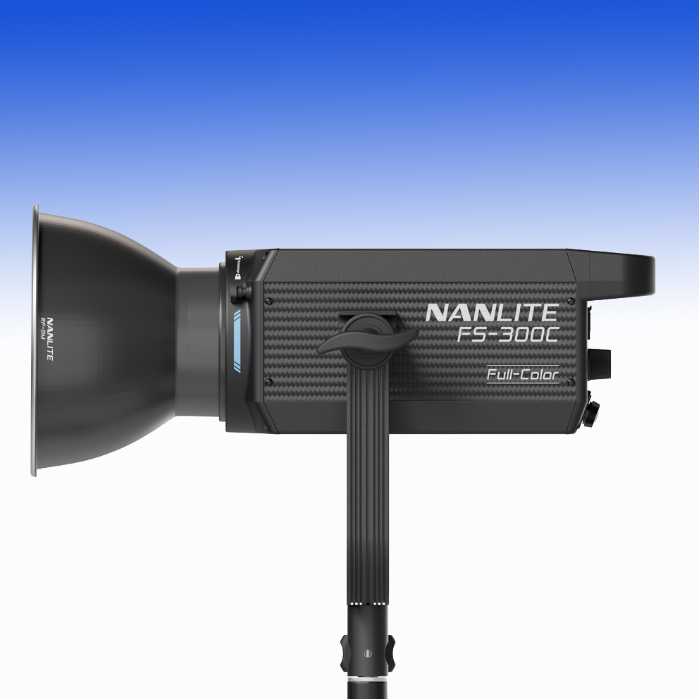NANLITE FS-300C RGBW  LED Leuchte - 34.200 Lux - NEUHEIT - 36.000 Farben